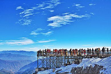 Roguelite恐怖＆潜行游戏《鬼屋：复生》10＆12推出